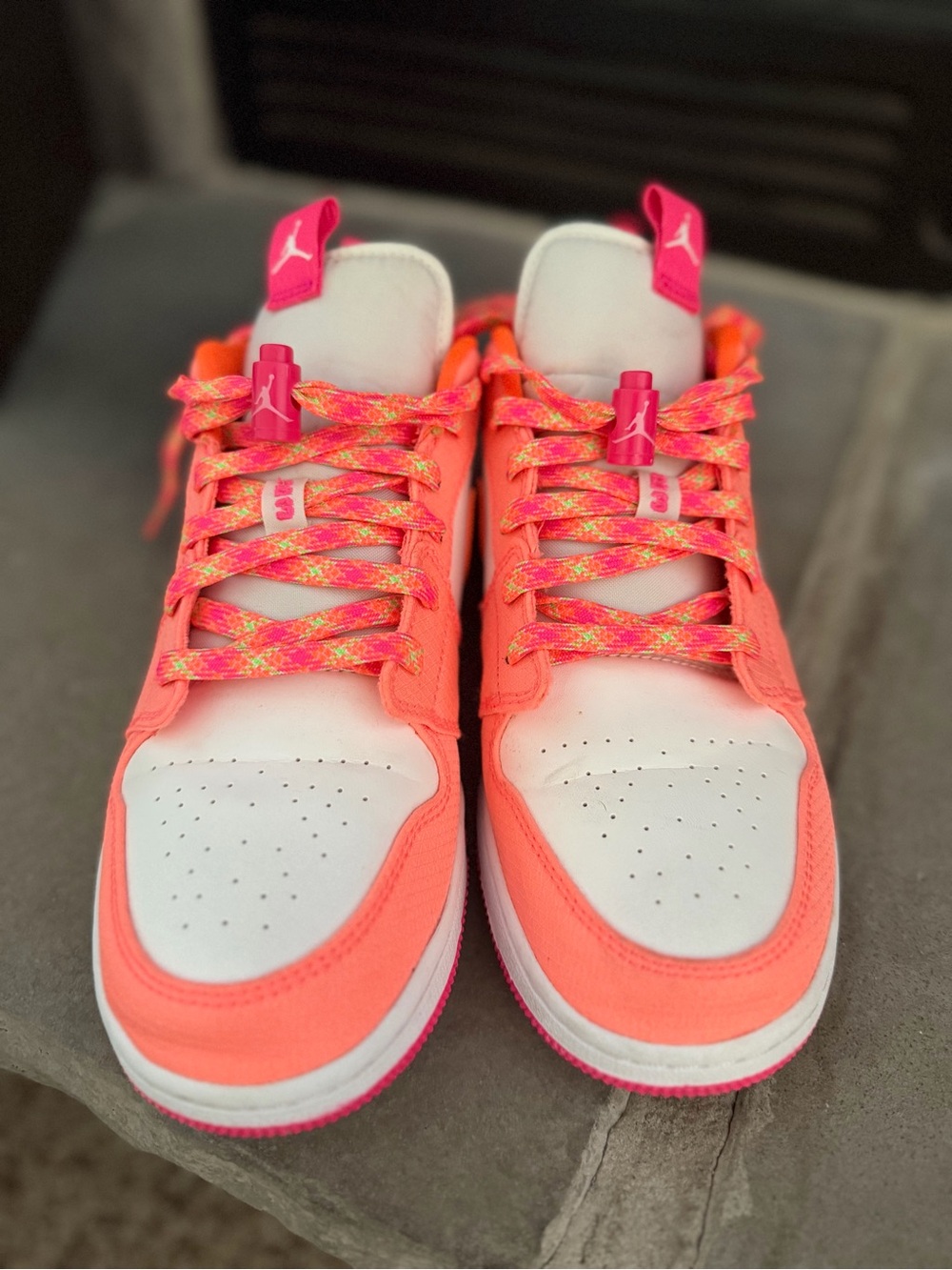 Air Jordan 1 Low SE GS 6.5Y Arctic Punch Pink Orange DJ0530-801 - Picture 2 of 7